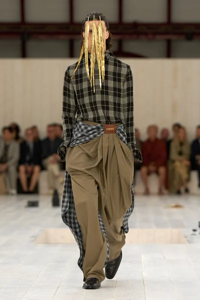 Look 26